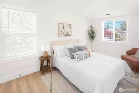 Bedroom - 2615 Harrison Ave, Everett, WA 98201 photo 1 of 2