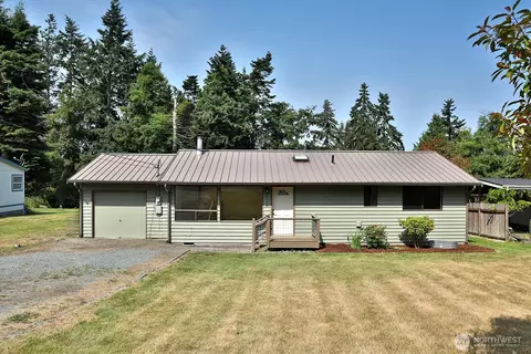 3240 S Mardell Dr, Langley, WA 98260