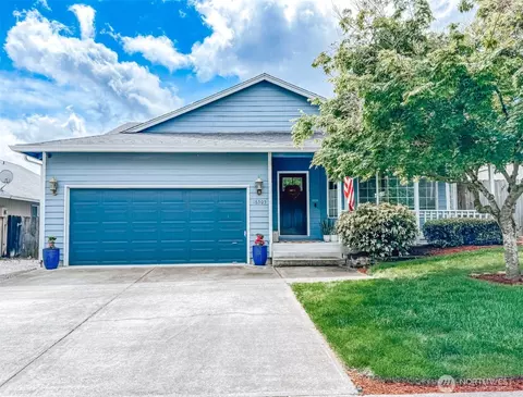 16305 NE 13th St, Vancouver, WA 98684