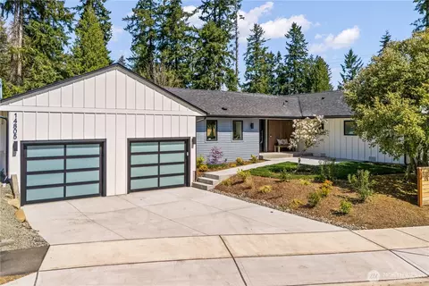 8320 NE 148th Pl, Kenmore, WA 98028