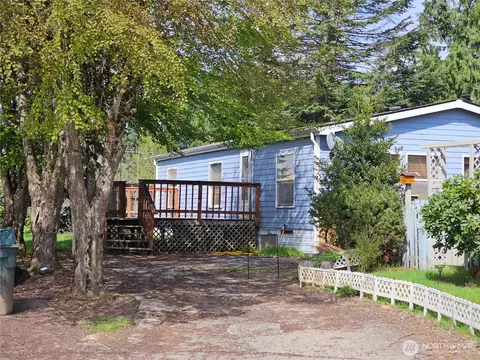 196 Jacobson Rd #42, Cathlamet, WA 98612