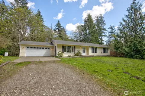 141 W Lost Lake View Dr, Shelton, WA 98584