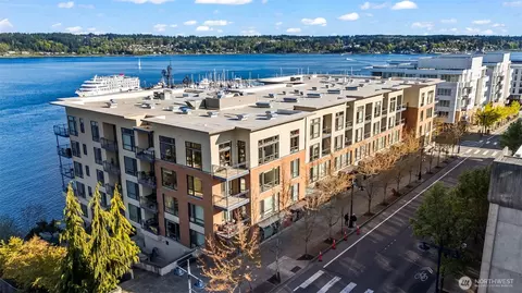 400 Washington Ave #317, Bremerton, WA 98337
