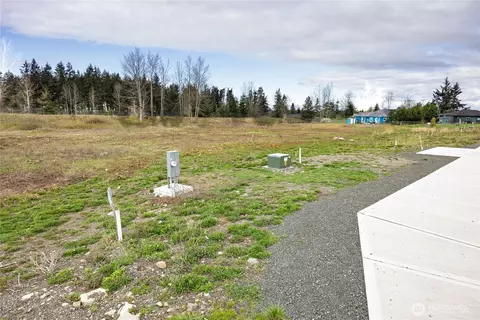 660 W Mccurdy Rd, Sequim, WA 98382 photo 4