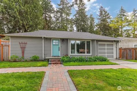 9720 46th Ave NE, Seattle, WA 98115