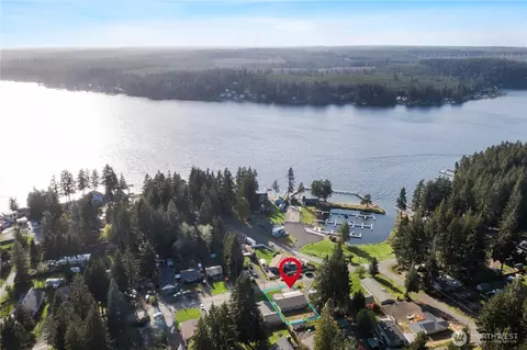 View/Area - 370 E Mason Lake Dr E, Grapeview, WA 98546 photo 2 of 3