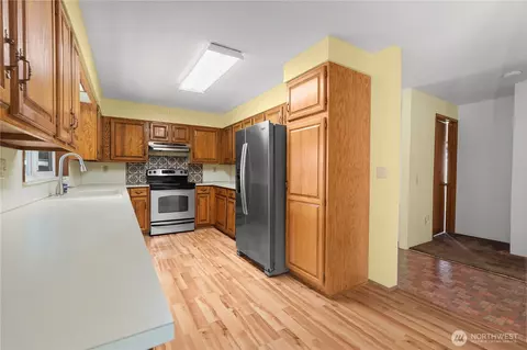 Kitchen - 370 E Mason Lake Dr E, Grapeview, WA 98546 photo 1 of 5