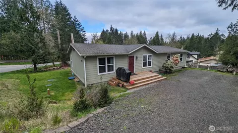 2520 Crestridge Dr NW, Olympia, WA 98502
