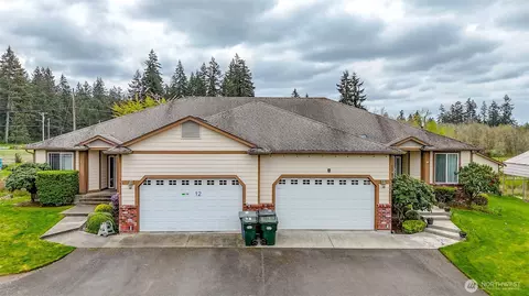 16820 16822 32nd Ave E, Tacoma, WA 98446