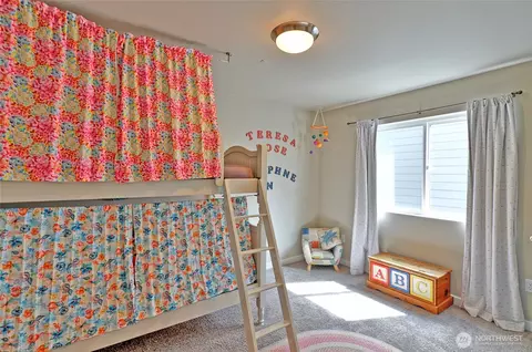 Bedroom - 726 10th St, Sultan, WA 98294 photo 5 of 8