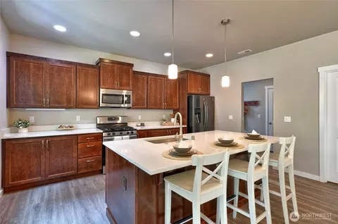 Kitchen - 726 10th St, Sultan, WA 98294 photo 1 of 3