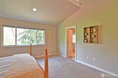 Bedroom - 726 10th St, Sultan, WA 98294 photo 3 of 8