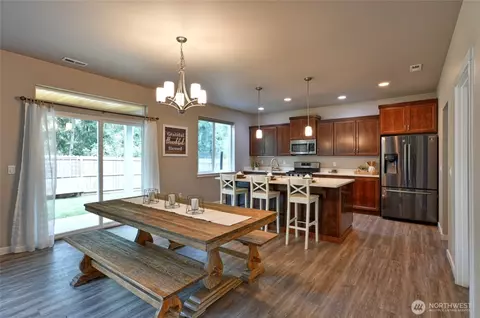 Dining - 726 10th St, Sultan, WA 98294 photo 2 of 2