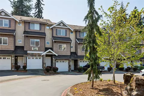 17813 80th Ave NE #D5, Kenmore, WA 98028