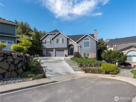 306 Canyon, Wenatchee, WA 98801
