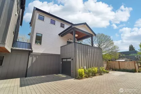 851 NE B Ne 91st St, Seattle, WA 98115
