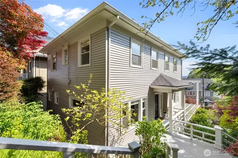 154 35th Ave E, Seattle, WA 98112