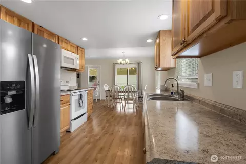 Kitchen - 210 Ammons Ln SE, Orting, WA 98360 photo 1 of 4