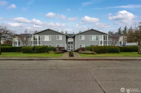 105 Fairside Dr #1D, Lynden, WA 98264