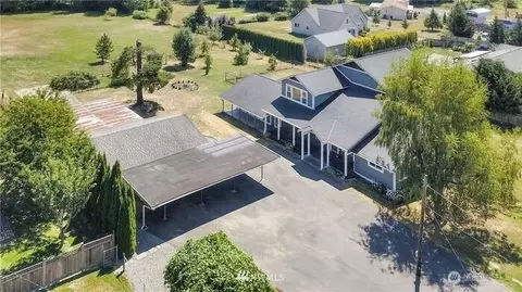 13711 Vickery Ave E, Tacoma, WA 98446