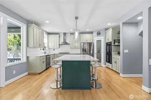 Kitchen - 14508 144th Ave E, Orting, WA 98360 photo 1 of 6