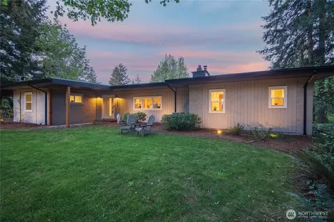 9322 SW 156th St, Vashon, WA 98070