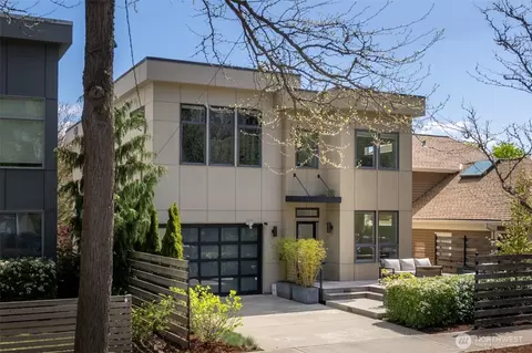 428 27th Ave E, Seattle, WA 98112