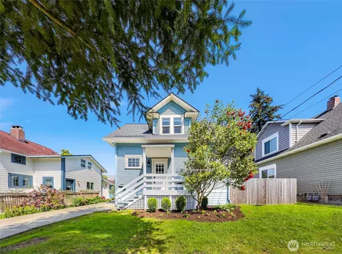 3026 NW 65th St, Seattle, WA 98117