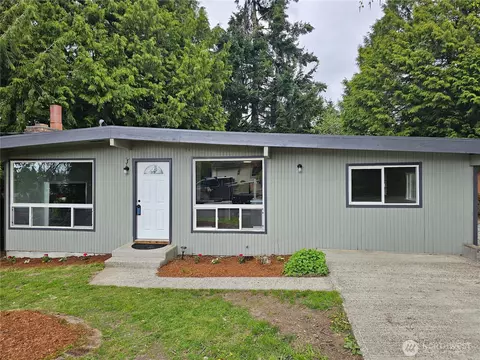 16738 2nd Ave NE, Shoreline, WA 98155