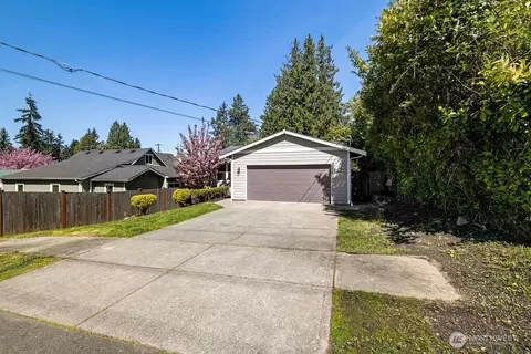 405 E 65th St, Tacoma, WA 98404