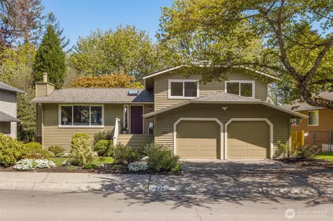 10828 NE 121st St, Kirkland, WA 98034