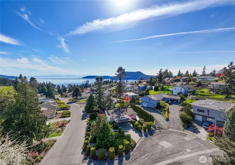 4314 Bryce Dr, Anacortes, WA 98221