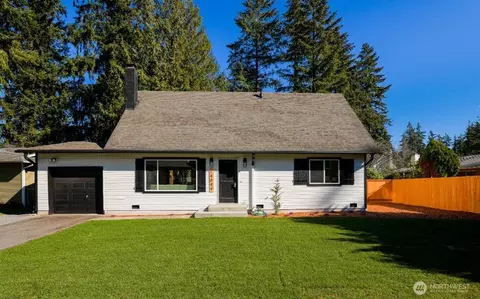 14044 145th Ave SE, Renton, WA 98059