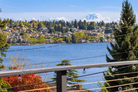 7245 E Mercer Way, Mercer Island, WA 98040