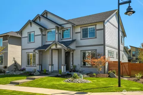18410 Village Pkwy E, Bonney Lake, WA 98391