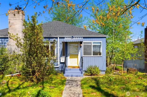 6842 Beacon Ave S, Seattle, WA 98108