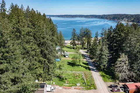 1214 E Herron Blvd NW, Lakebay, WA 98349