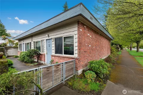 8821 35th Ave SW, Seattle, WA 98126