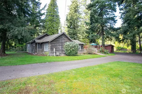 Exterior - 1844 E Pole Rd, Everson, WA 98247 photo 14 of 16