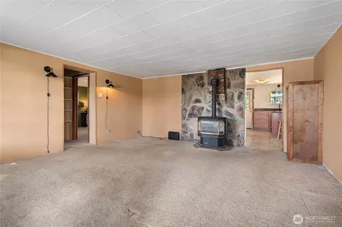 Living - 1844 E Pole Rd, Everson, WA 98247 photo 3 of 3
