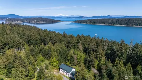 50 Woodhaven Ln, Lopez Island, WA 98261