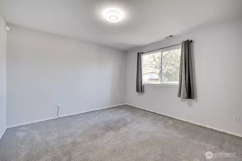 Bedroom - 312 Powell St, Monroe, WA 98272 photo 8 of 11