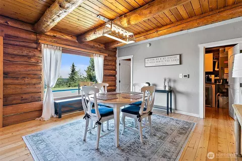 Dining - 15306 233rd Ave E, Orting, WA 98360 photo 4 of 4