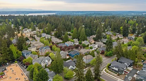 13115 NE 70th Dr, Kirkland, WA 98033