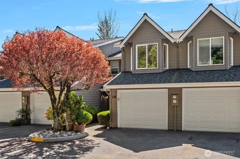 321 SE Orchard Dr #16, North Bend, WA 98045