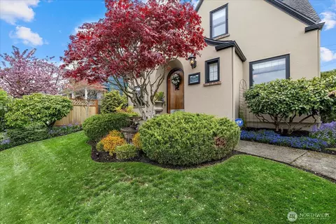 2323 Rucker Ave, Everett, WA 98201 photo 4