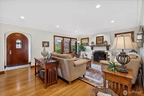 2323 Rucker Ave, Everett, WA 98201 photo 6