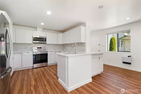 Kitchen - 1612 201st Pl SE #8A, Bothell, WA 98012 photo 1 of 5