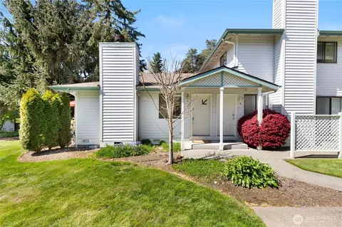1612 201st Pl SE #8A, Bothell, WA 98012