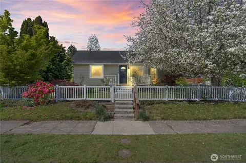 3636 N Mullen St, Tacoma, WA 98407